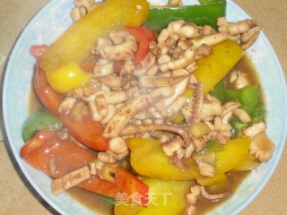 彩椒炒鱿鱼的做法