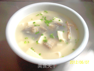 一鱼多吃之《鲈鱼身价豆腐汤》的做法