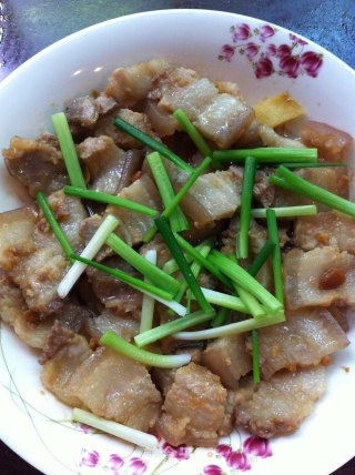 豆酱五花肉的做法