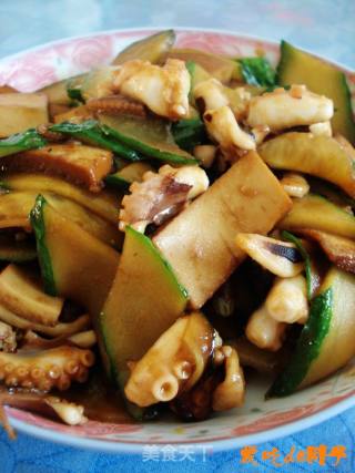 黄瓜豆干炒八带的做法