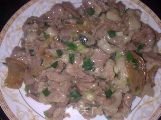萝卜干炒骨心肉的做法