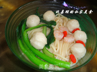 鱼丸海鲜面