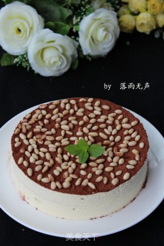 美味新搭配——松仁可可慕斯的做法
