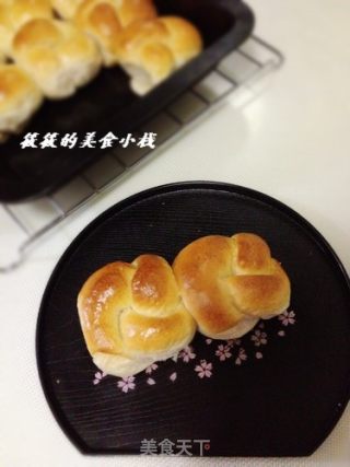 奶香小面包的做法