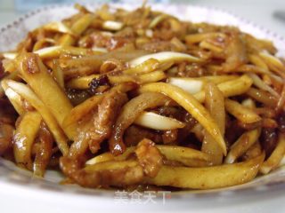 茭白炒肉丝的做法