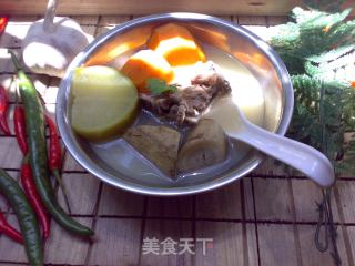 青红萝卜牛蒡汤的做法