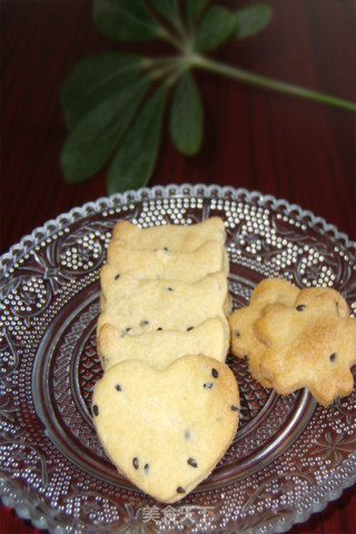 黑芝麻饼干的做法