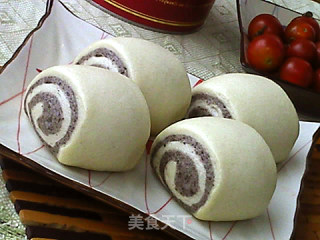 双色馒头第三磕：黑芝麻双色馒头的做法