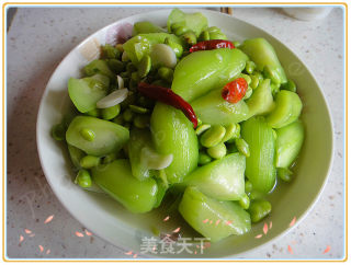 丝瓜炒毛豆的做法