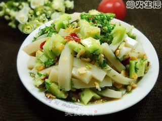 黄瓜柠檬凉粉的做法
