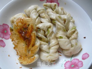 翻花卷的做法