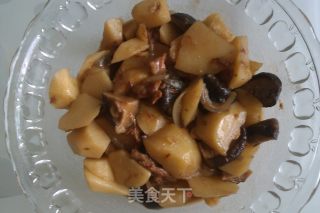 土豆烧牛肉的做法