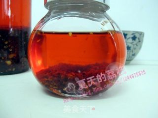 【荔枝】凉拌菜的好搭档－自制香辣红油的做法