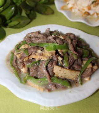 蚝油牛肉丝的做法