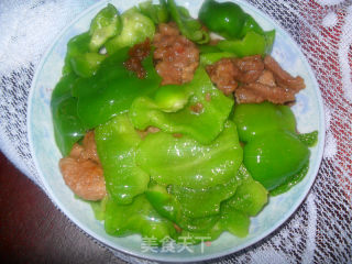肉炒青椒的做法