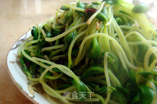 用酸石榴酒做的养生菜-【酒香黑豆苗】的做法