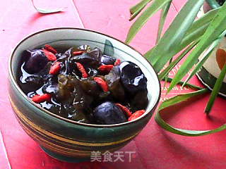 红枣木耳汤的做法