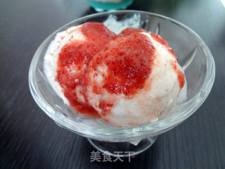 果酱酸奶冰淇淋