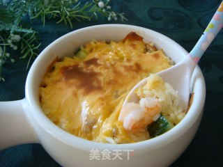 剩料巧做“芝士焗海鲜炒饭”