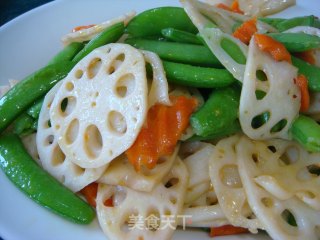 家庭清爽小炒“莲藕蜜豆”的做法
