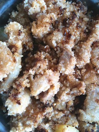 蒸功夫——土豆粉蒸肉的做法