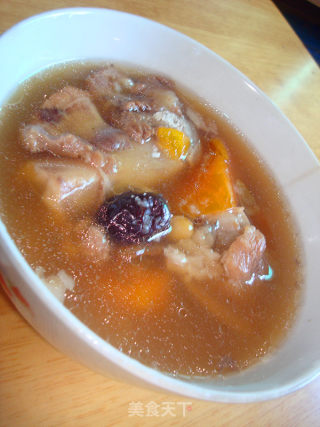 黄豆胡萝卜煲茼骨的做法