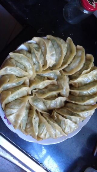 韭菜煎饺的做法