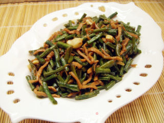肉丝炒豇豆的做法