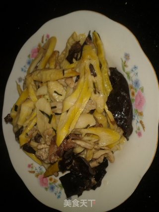 小笋炒肉丝的做法