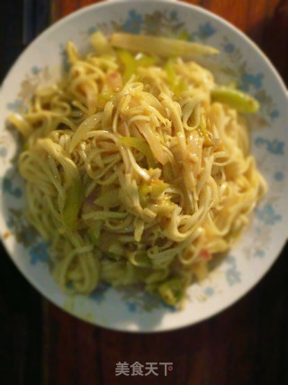 黄金咖喱炒面的做法