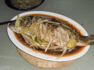 葱油鲤鱼的做法