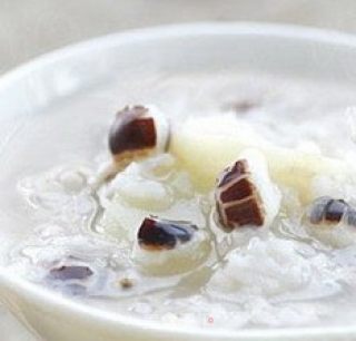 祛痘印薏米蜂蜜粥