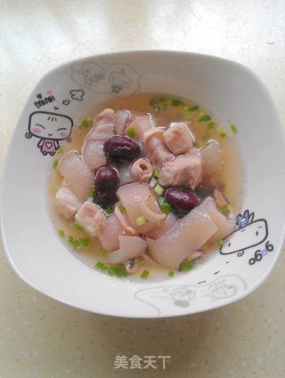 墨鱼炖五花肉的做法
