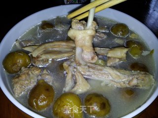 无花果鸭子汤的做法