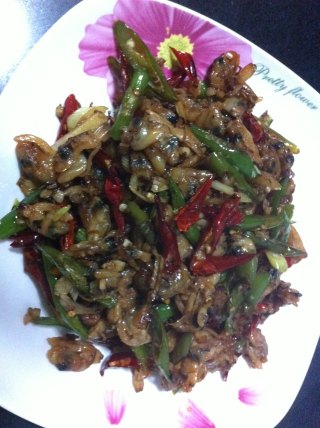 辣炒蛤蜊肉的做法