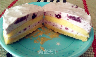 蓝莓慕斯蛋糕