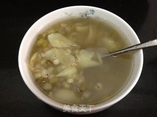 电高压锅版薏仁百合绿豆汤的做法