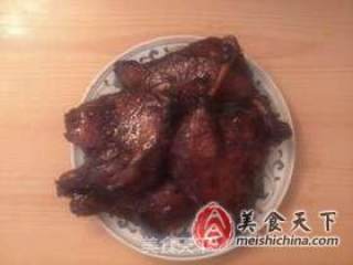 梅酒酱香鸭的做法