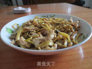杏鲍菇肉丝的做法