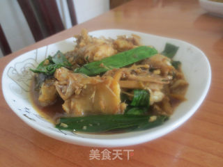 蒜香鲈鱼块的做法