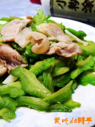 苦瓜炒肉片的做法