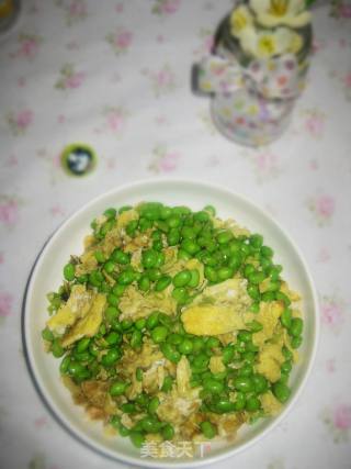 毛豆炒鸡蛋的做法