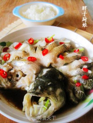 清蒸鲈鱼的做法