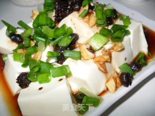 小葱拌豆腐的做法