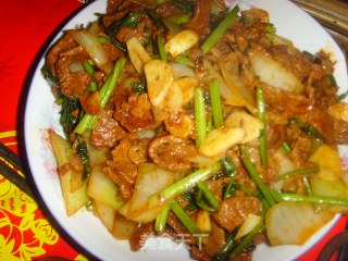 家常炒牛肉的做法