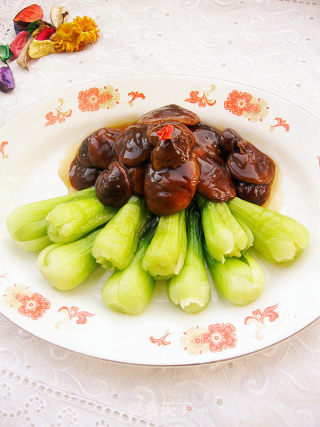 香菇扒油菜的做法