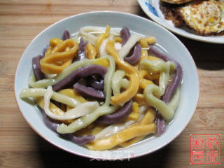 五彩面条