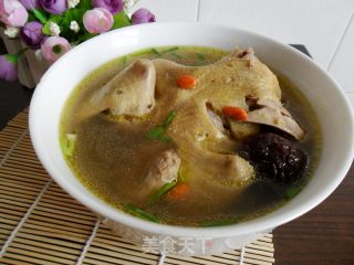 黄芪大枣鸽子汤的做法