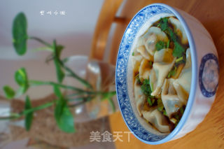 【红油酸汤饺子】