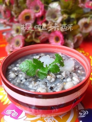 改变，永远不会太晚——美肤去斑，解毒乌发。薏米山药芝麻羹的做法